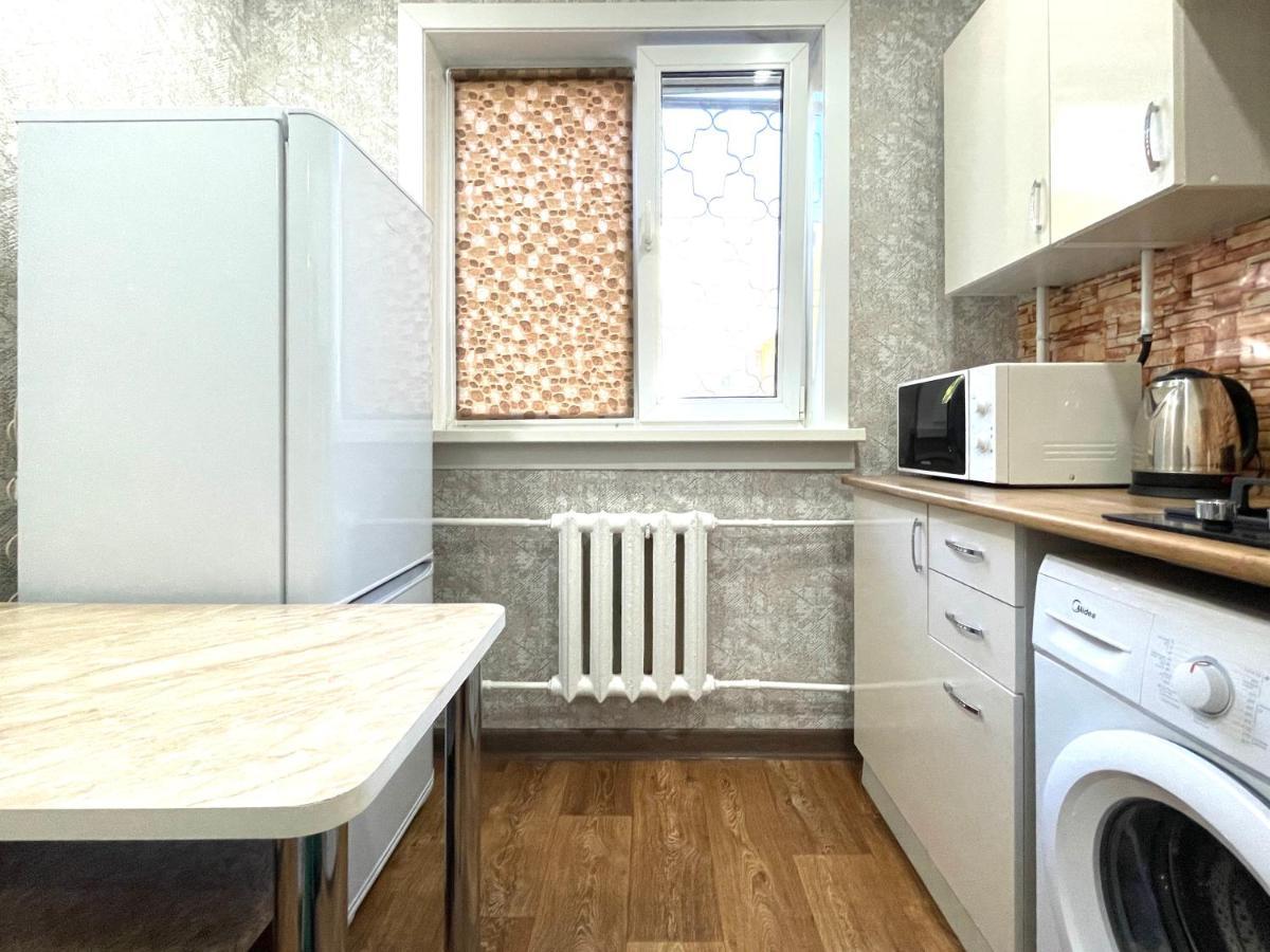 Абая 68 Квартира В Центре, 4 Спальных Места Petropawlowsk Exterior foto
