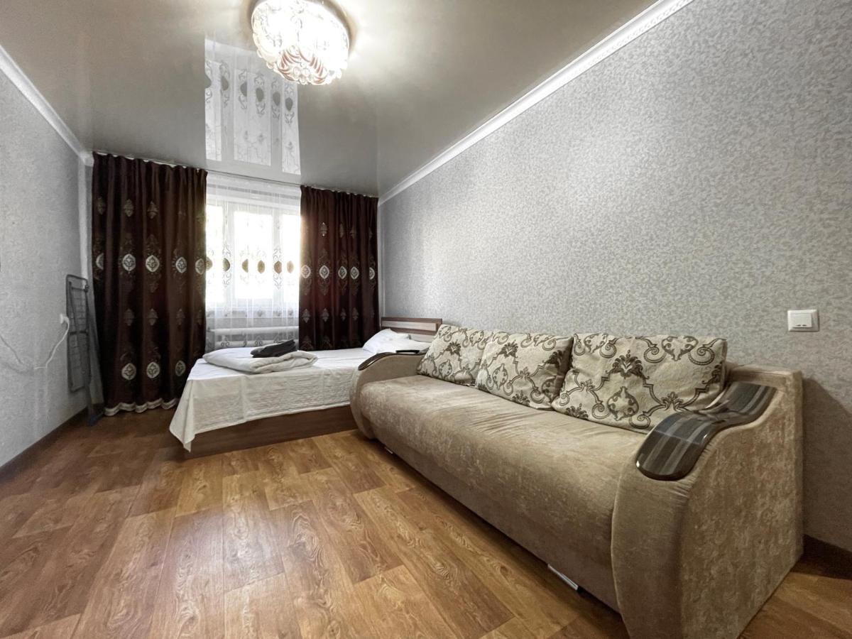 Абая 68 Квартира В Центре, 4 Спальных Места Petropawlowsk Exterior foto